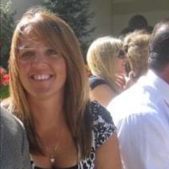 Meet your Posher, Kathleen - Picture 2 of 2